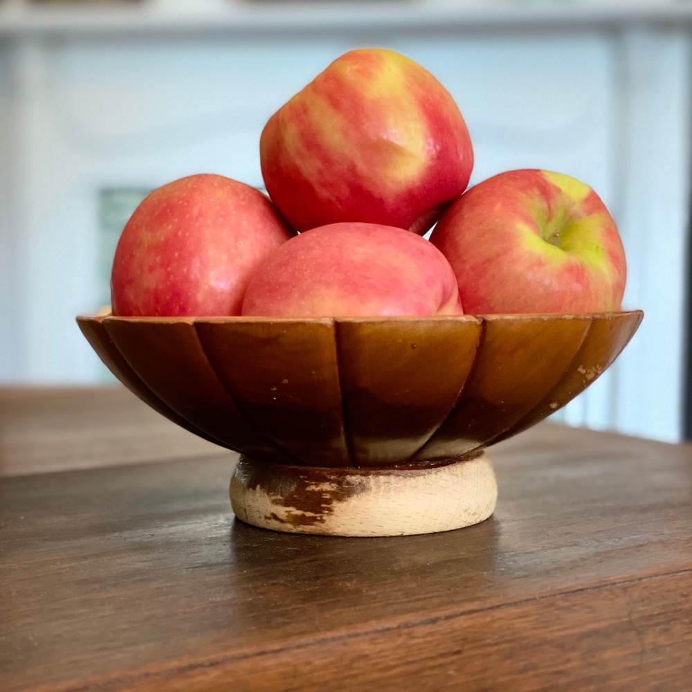 Vintage fruit bowl